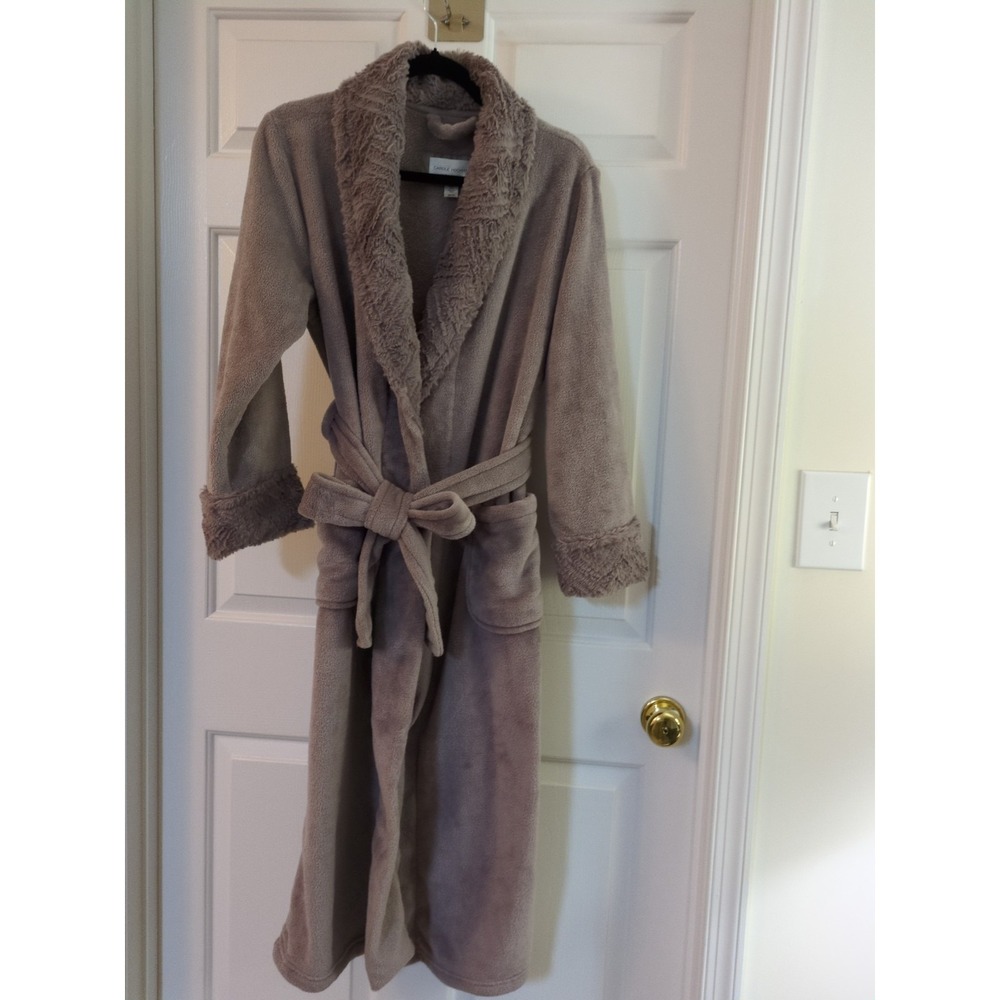 Carole Hochman Plush Lavendar Soft Snuggly Poly Wrap Robe Size S